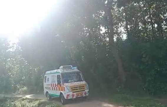 IPFT, TIPRA Motha Clash at Khowai Centering Sub-Zonal Project Works : Many injured including Women : Huge Numbers of Security Force deployed to Control the Situation IPFT, TIPRA Motha Clash at Khowai Centering Sub-Zonal Project Works : Many injured including Women : Huge Numbers of Security Force deployed to Control the Situation